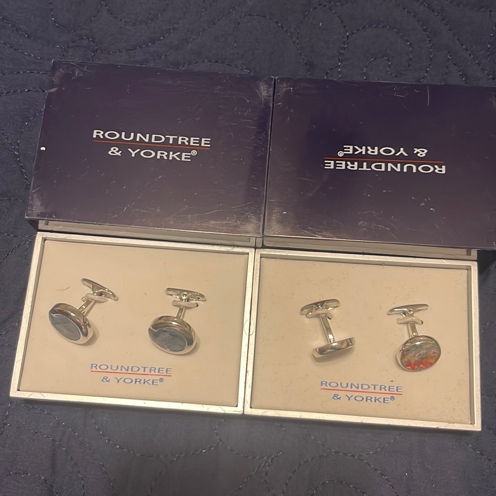 Mens round tree and Yorke cuff links